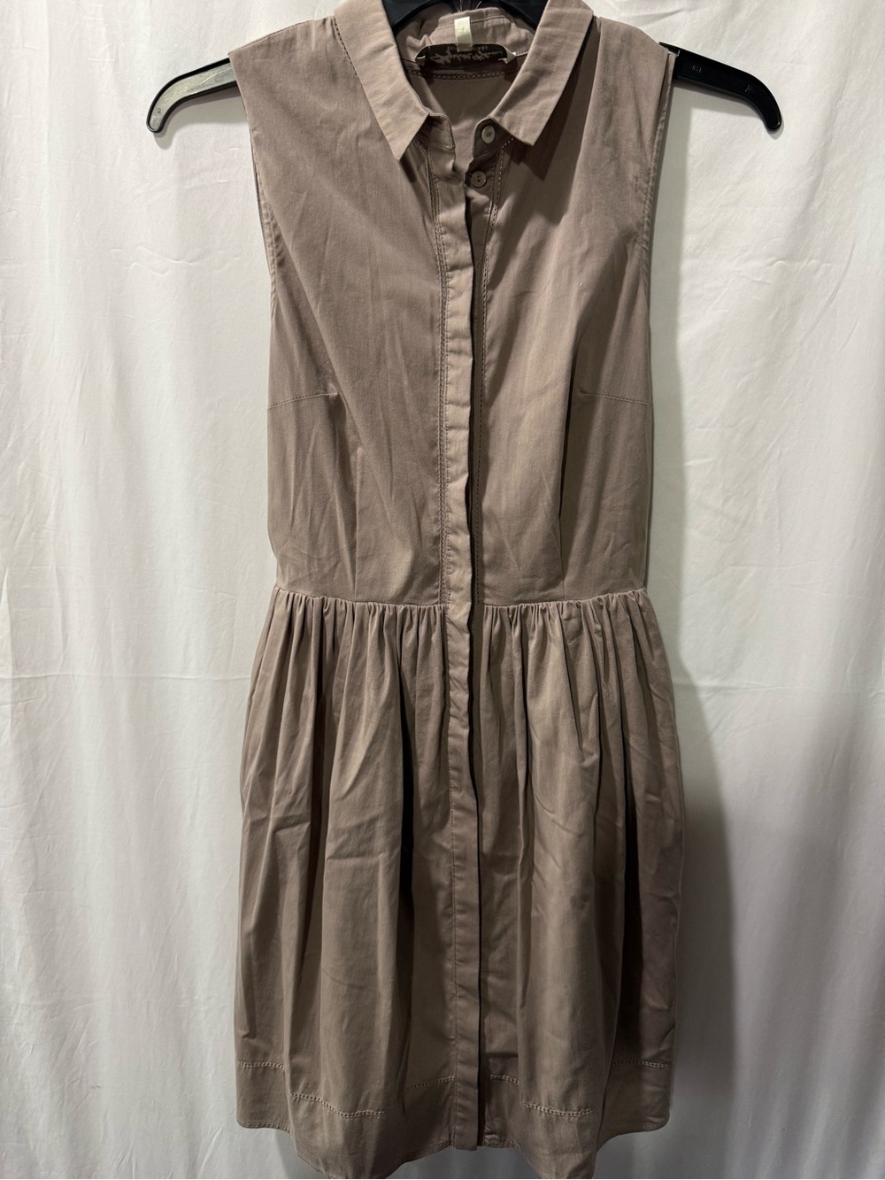 Sleeveless Collared Mini Dress in Taupe